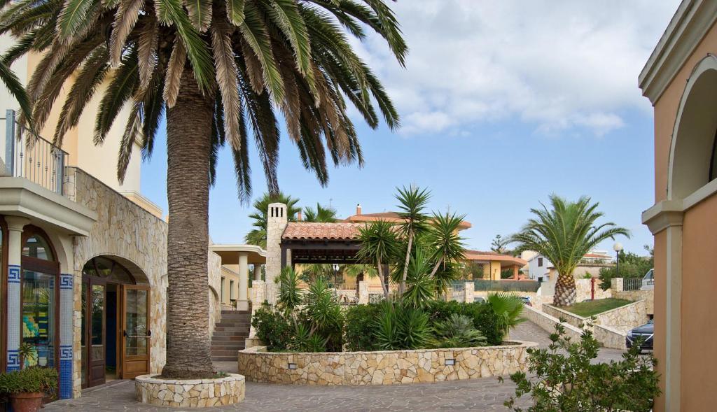 Hotel Libyssonis Porto Torres Eksteriør billede